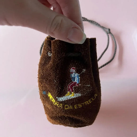 Vintage Serra de Estrela Leather pouch/bag - Picture 4 of 7